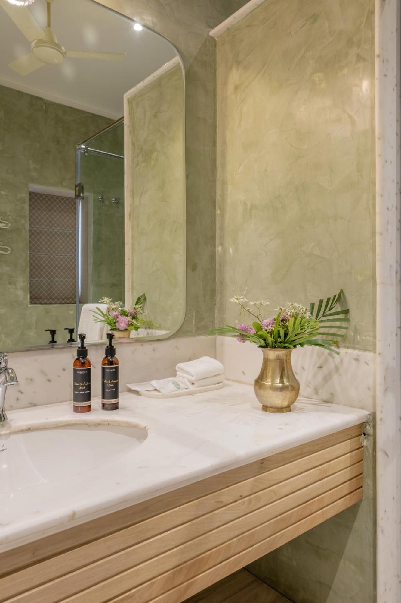 Niravi Jaipur Bed & Breakfast Bagian luar foto